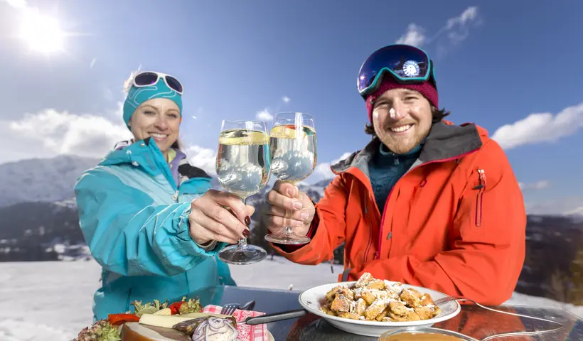 Neuschnee, Hütten-Unikate und grenzenlos gute Kulinarik